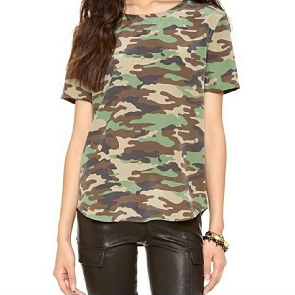 Equipment Riley Camo 100% Silk Short Sleeve Top Size Small